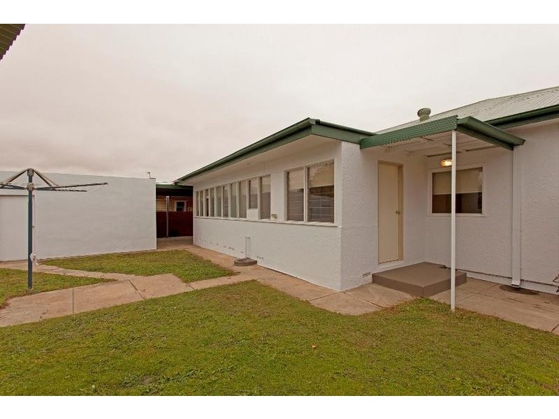 1056 Corella Street, North Albury NSW 2640