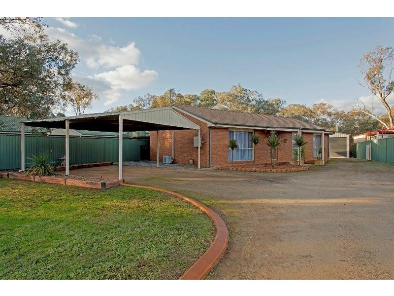 67 Huon Street, Jindera NSW 2642