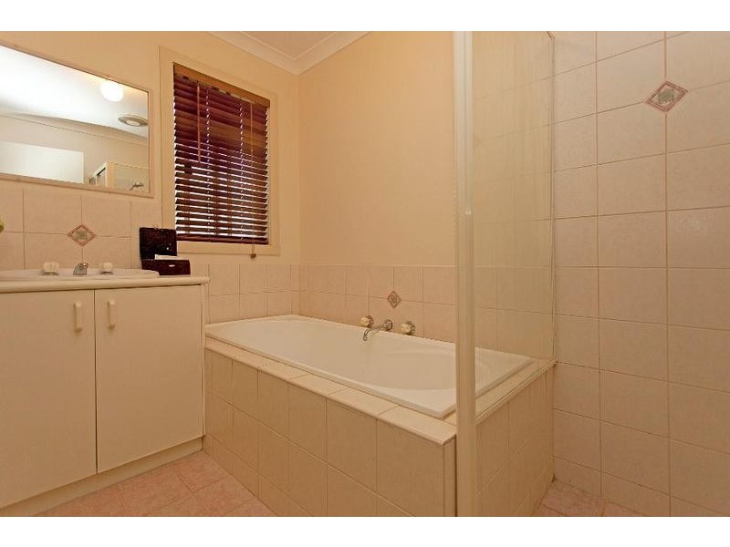 67 Huon Street, Jindera NSW 2642