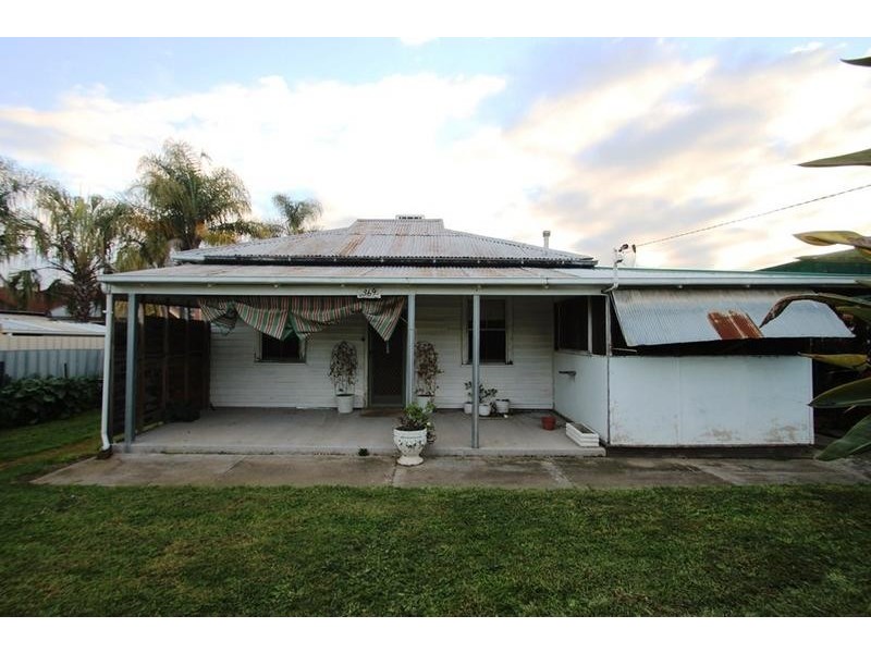 369 Dick Road, Lavington NSW 2641