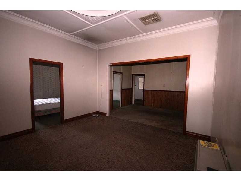 369 Dick Road, Lavington NSW 2641