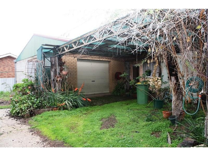 369 Dick Road, Lavington NSW 2641