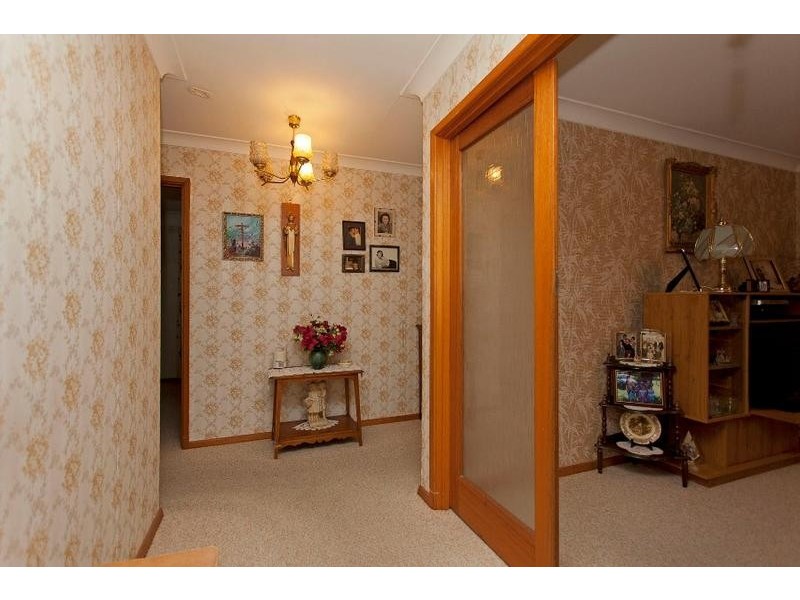 481 Kemp Street, Lavington NSW 2641