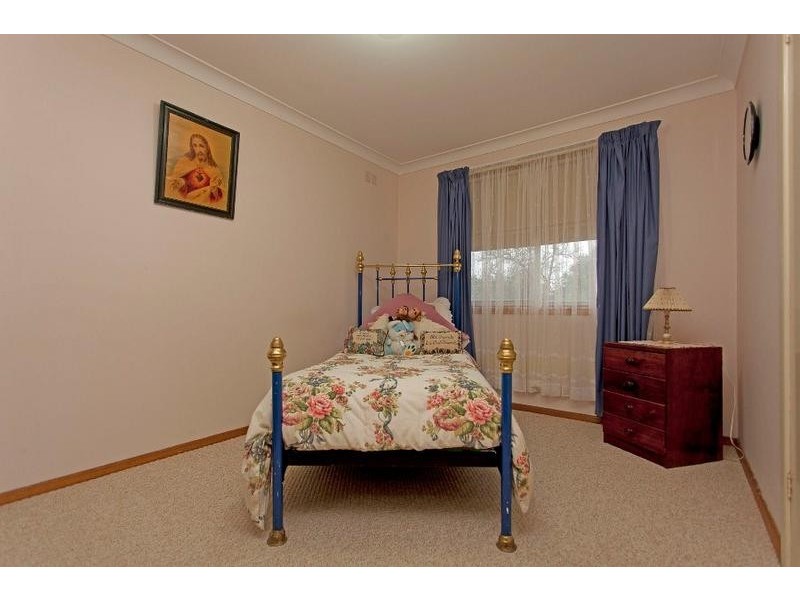 481 Kemp Street, Lavington NSW 2641