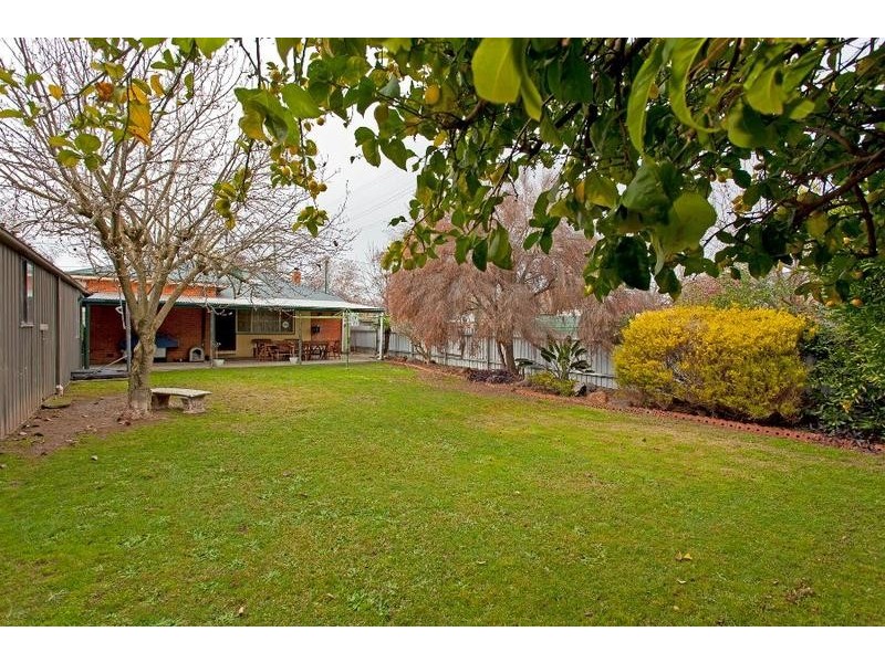 831 David Street, North Albury NSW 2640