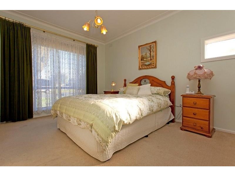 1094 Wingara Street, North Albury NSW 2640