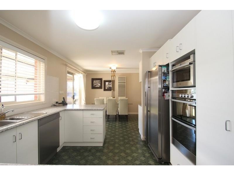 704 Daniel Street, Glenroy NSW 2640