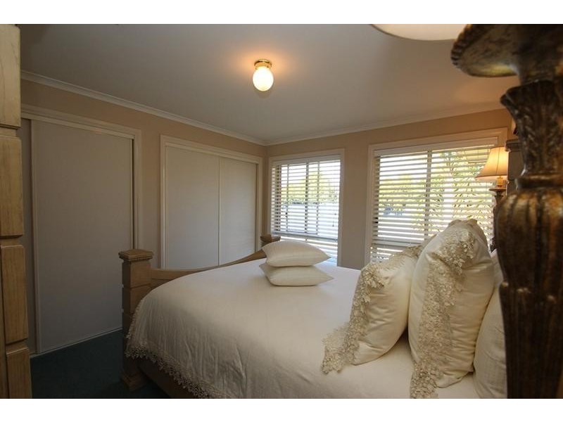 704 Daniel Street, Glenroy NSW 2640