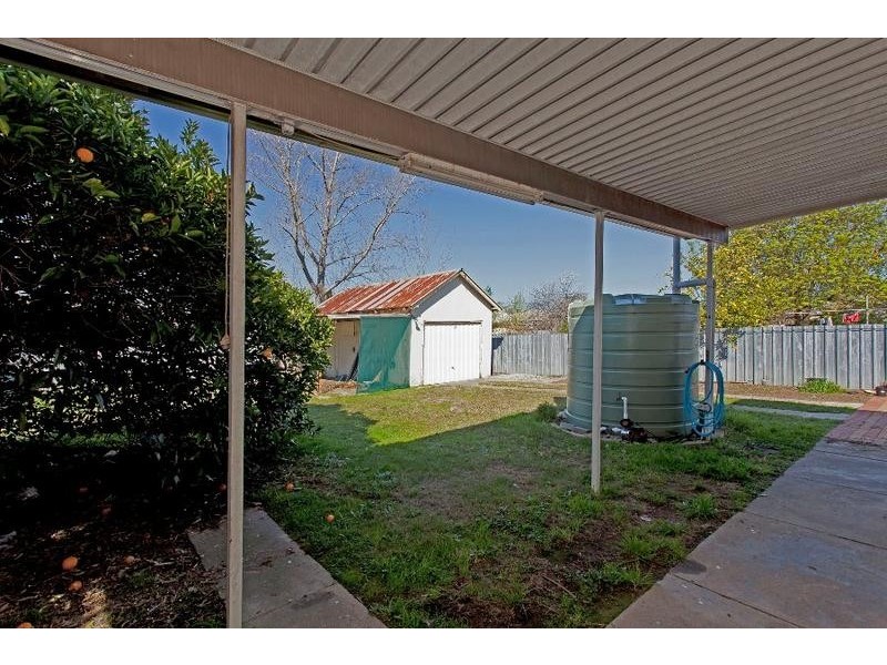 1082 Alemein Avenue, North Albury NSW 2640