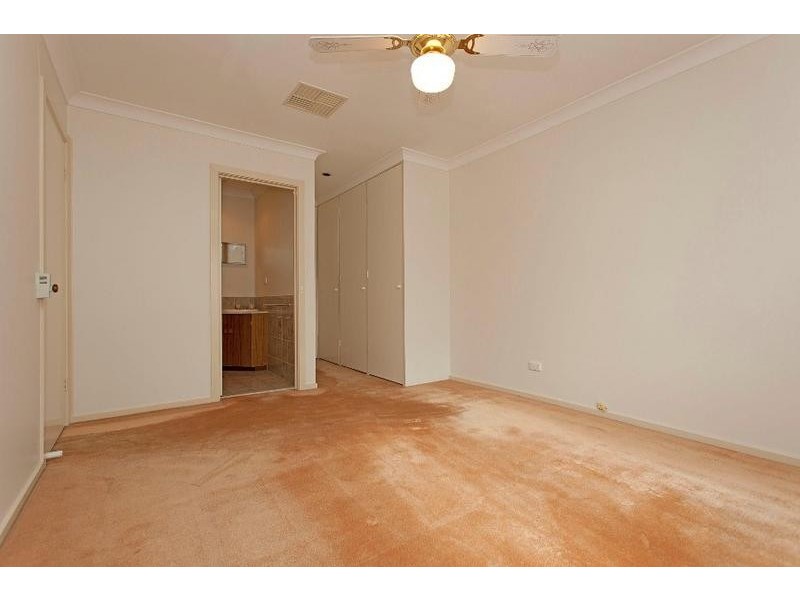 507 Iluka Crescent, Lavington NSW 2641