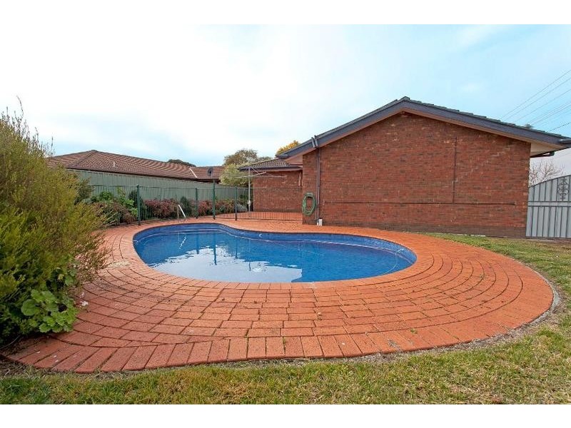507 Iluka Crescent, Lavington NSW 2641
