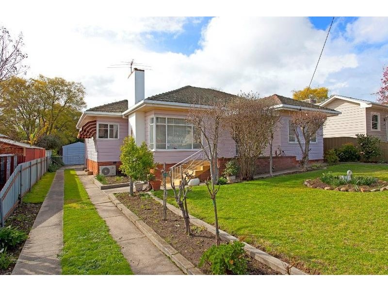 234 Walsh Street, East Albury NSW 2640