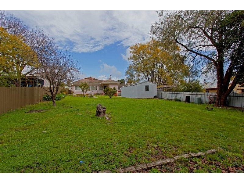 234 Walsh Street, East Albury NSW 2640