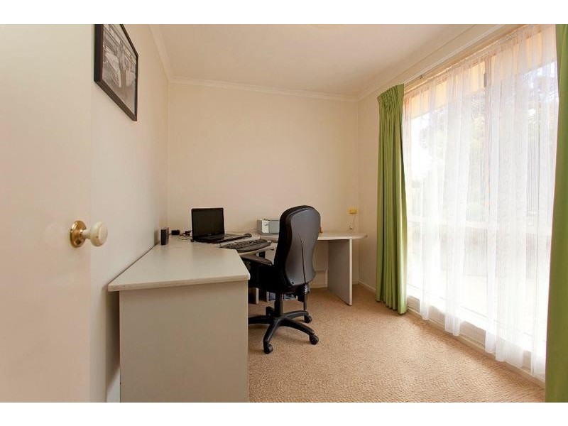 1 Daysdale Way, Thurgoona NSW 2640