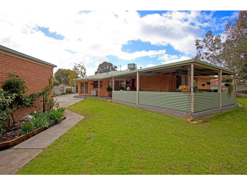 1 Daysdale Way, Thurgoona NSW 2640