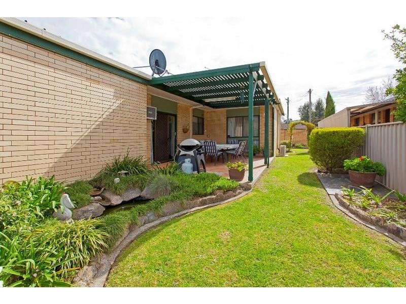 331 Mark Crescent, Lavington NSW 2641