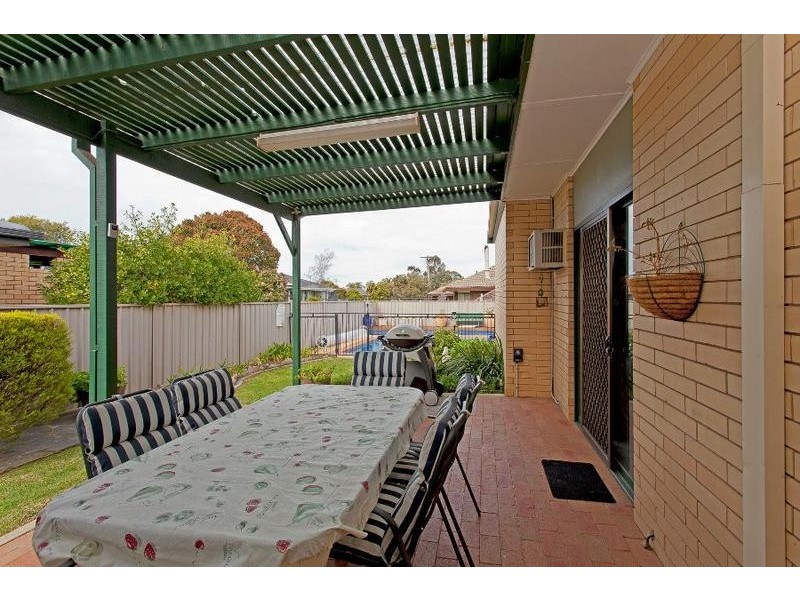 331 Mark Crescent, Lavington NSW 2641