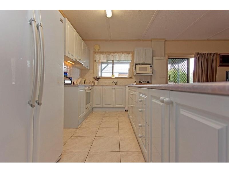 331 Mark Crescent, Lavington NSW 2641