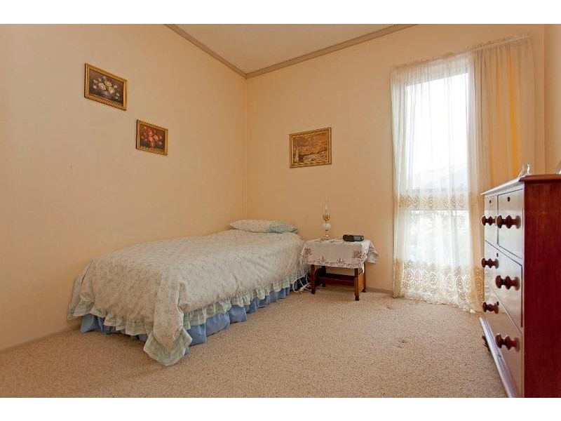 331 Mark Crescent, Lavington NSW 2641