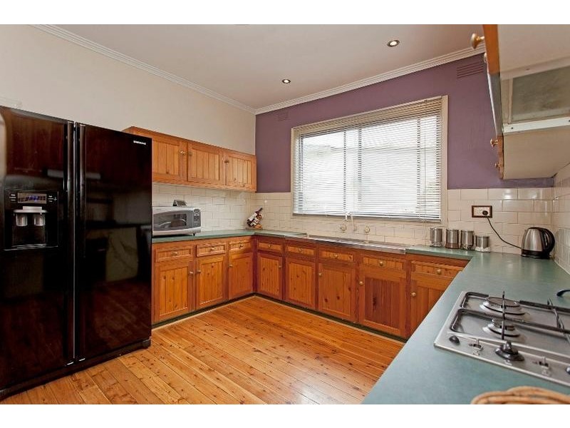 558 Moffat Street, Lavington NSW 2641