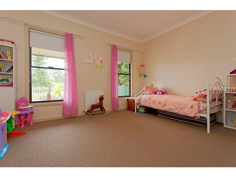 558 Moffat Street, Lavington NSW 2641