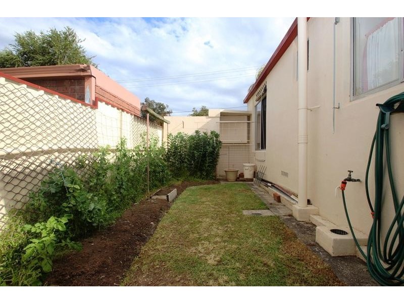 1/678 Wilkinson Street, Glenroy NSW 2640