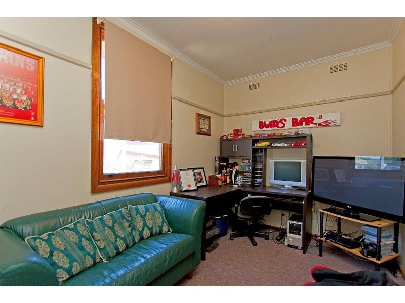 335 Curlew Crescent, North Albury NSW 2640