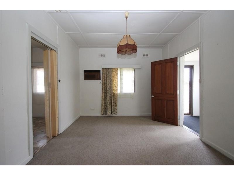 404 Union Road, Lavington NSW 2641
