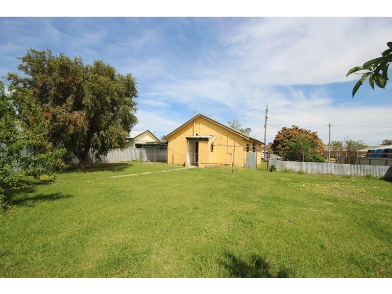 404 Union Road, Lavington NSW 2641