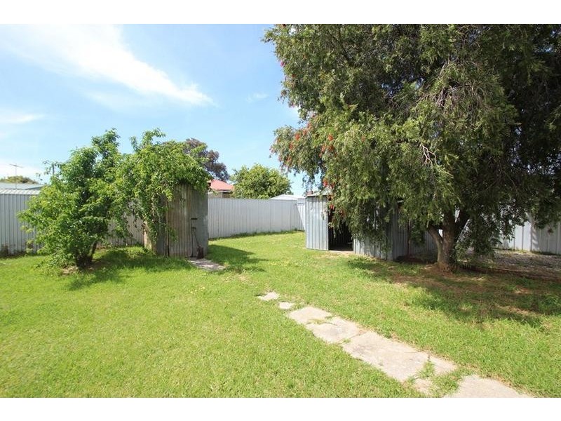 404 Union Road, Lavington NSW 2641
