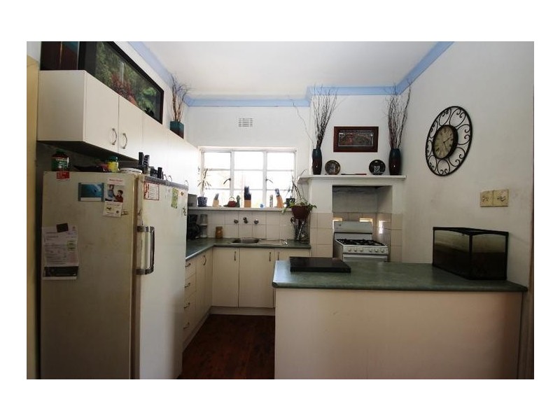 1049 Mate Street, North Albury NSW 2640