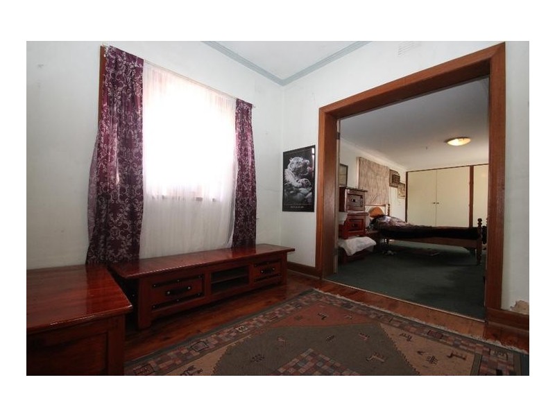 1049 Mate Street, North Albury NSW 2640