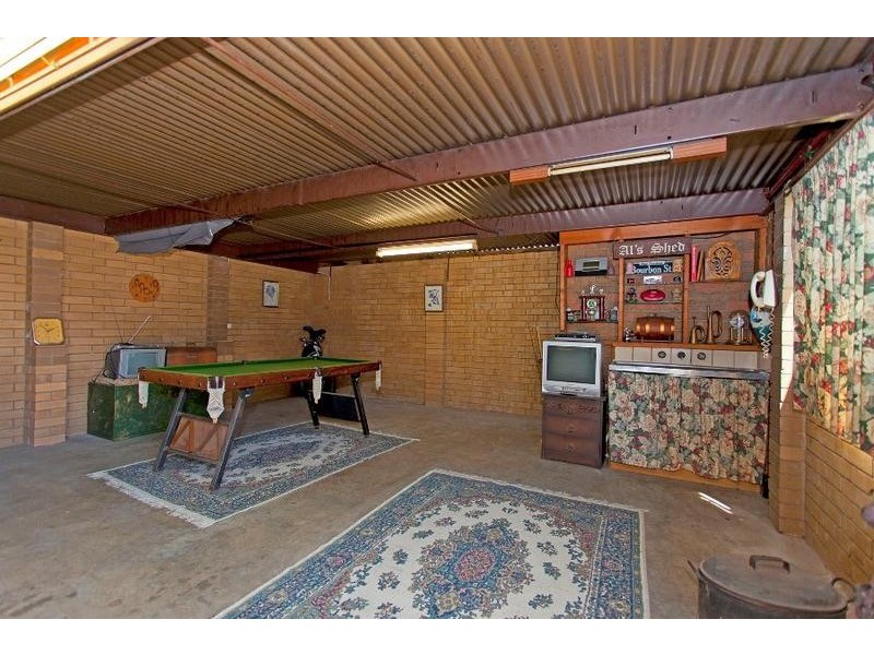486 Laramee Drive, Lavington NSW 2641