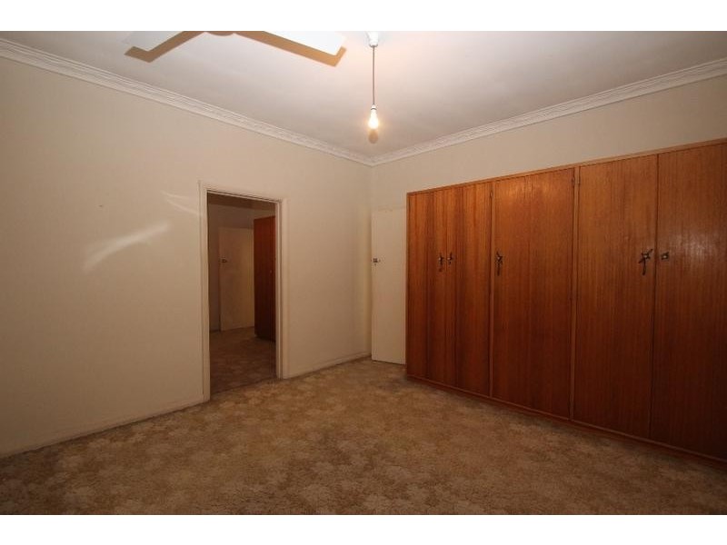 354 Townsend Street, South Albury NSW 2640