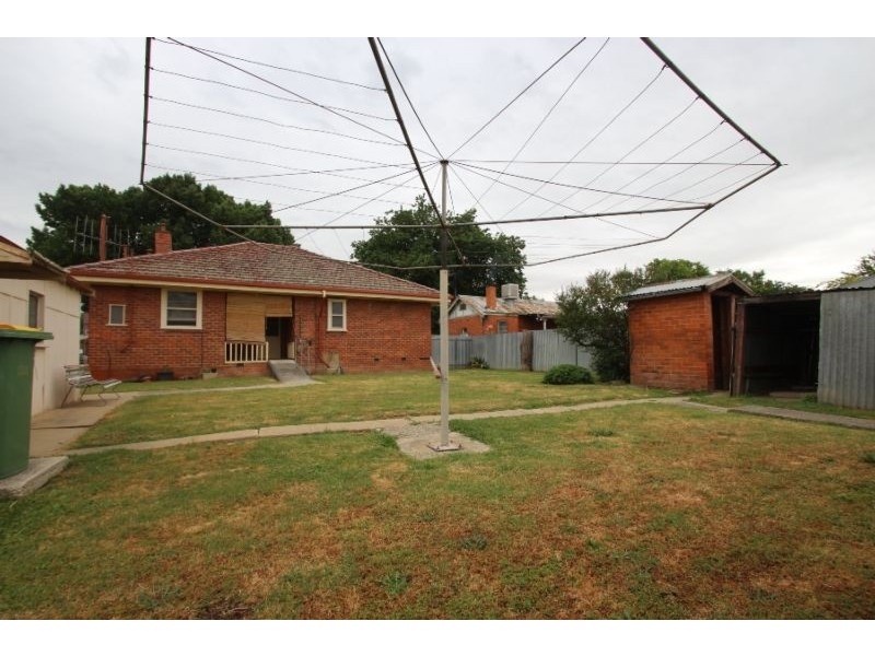 354 Townsend Street, South Albury NSW 2640
