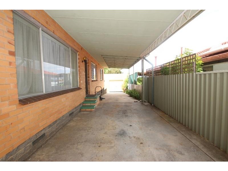 364 Eden Street, Lavington NSW 2641