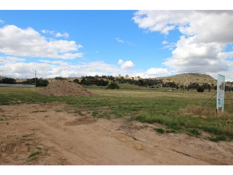 Lot 25,  Storey Street, Lavington NSW 2641