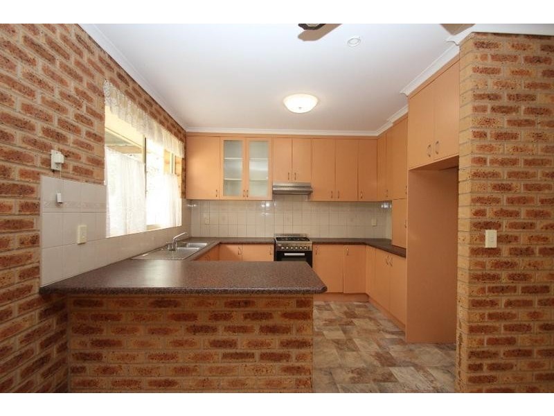 90 Huon Street, Jindera NSW 2642