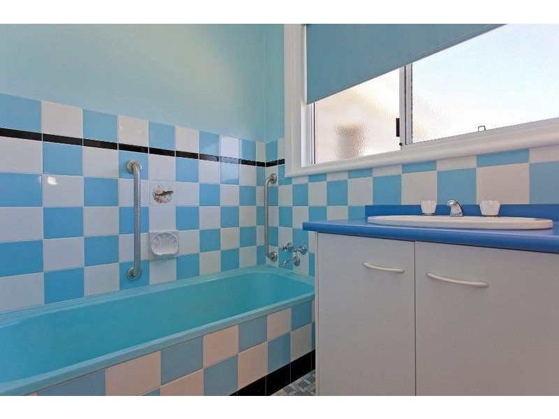 441 Hall Avenue, Lavington NSW 2641