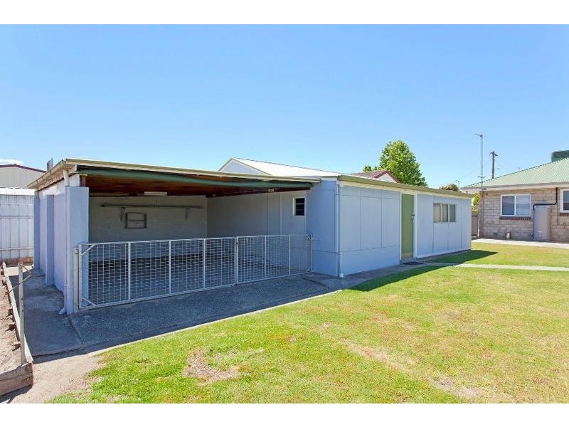 441 Hall Avenue, Lavington NSW 2641