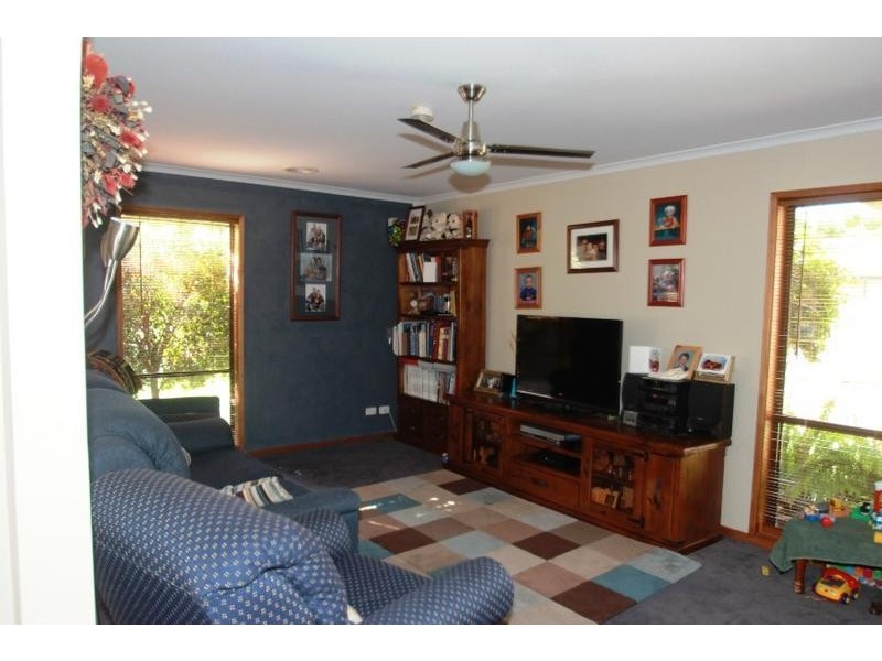 19 Brigalow Court, Thurgoona NSW 2640