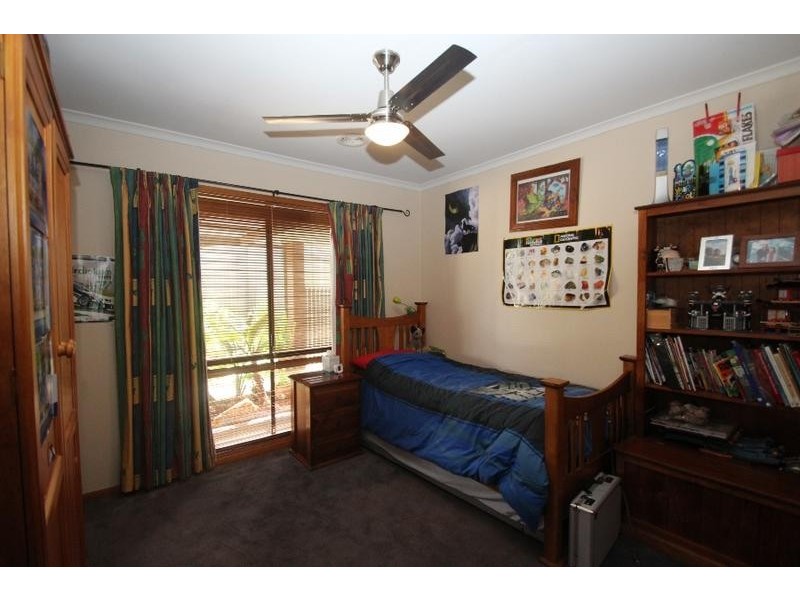 19 Brigalow Court, Thurgoona NSW 2640