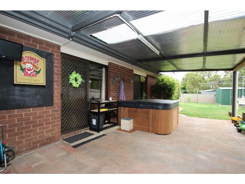 19 Brigalow Court, Thurgoona NSW 2640