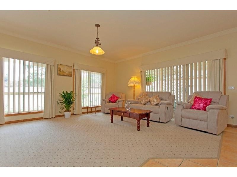 27 Alawarra Road, Springdale Heights NSW 2641