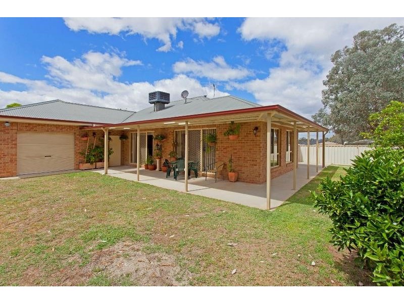 27 Alawarra Road, Springdale Heights NSW 2641