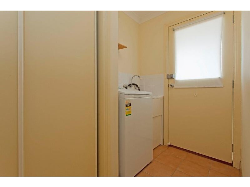 2/328 Kooba Street, North Albury NSW 2640