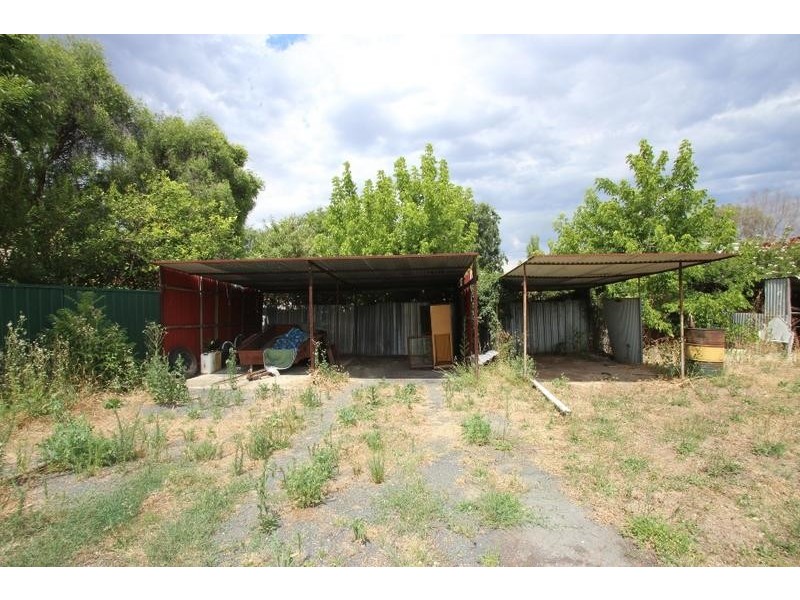 290 Olive Street, South Albury NSW 2640
