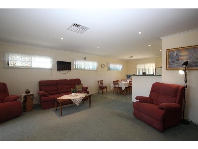 518 Murphy Street, Lavington NSW 2641