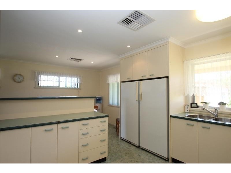 518 Murphy Street, Lavington NSW 2641