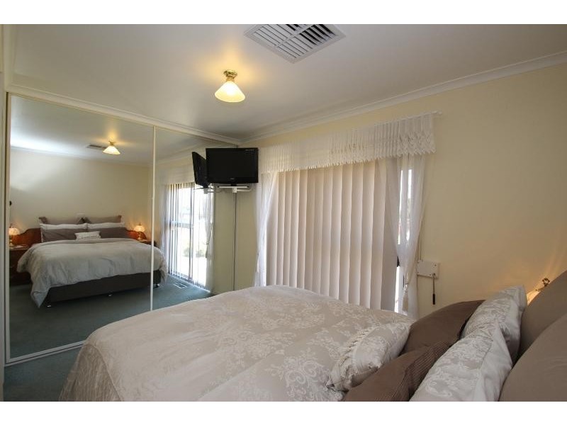 518 Murphy Street, Lavington NSW 2641